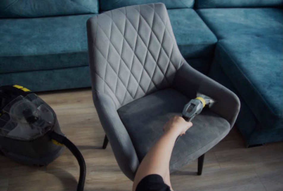 Nettoyage chaises et fauteuil